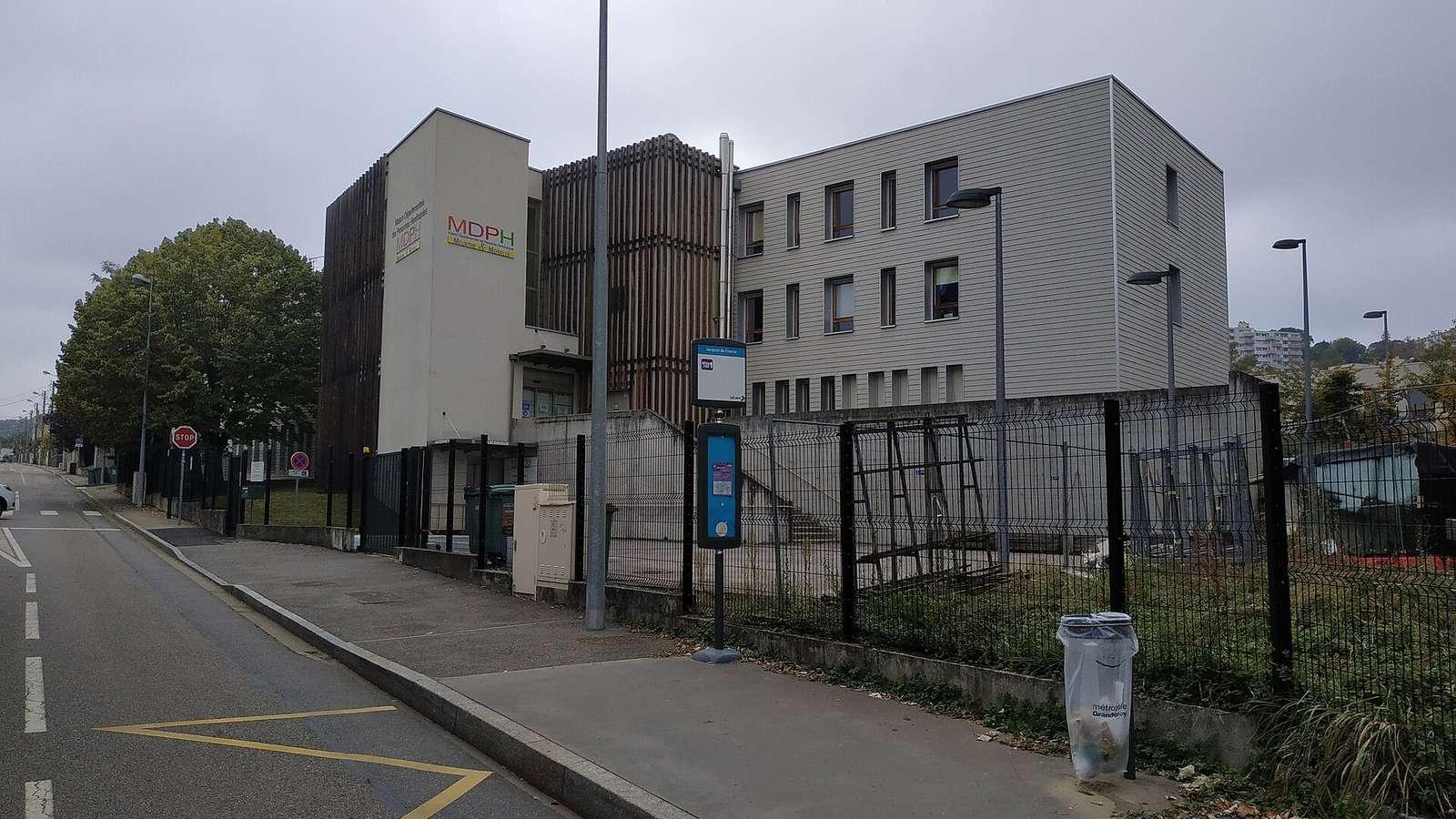 Façade de la maison départementale des personnes handicapées de Meurthe-et-Moselle, à Laxou